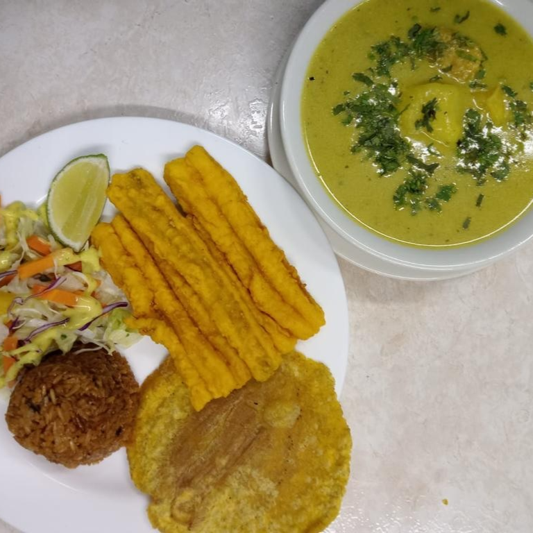 Sancocho de Pescado con Pescado