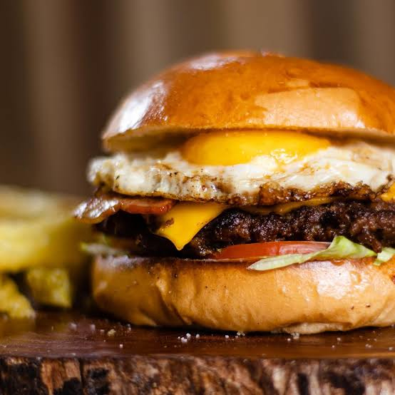 Hamburguesa huevón