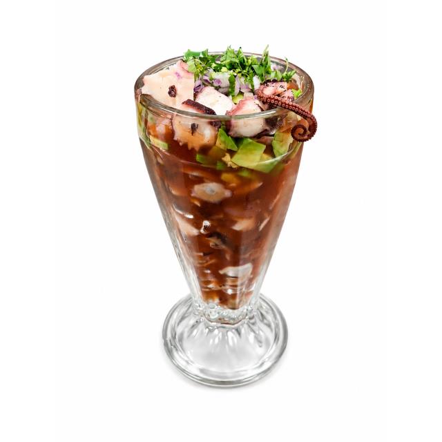Cóctel mediano de pulpo
