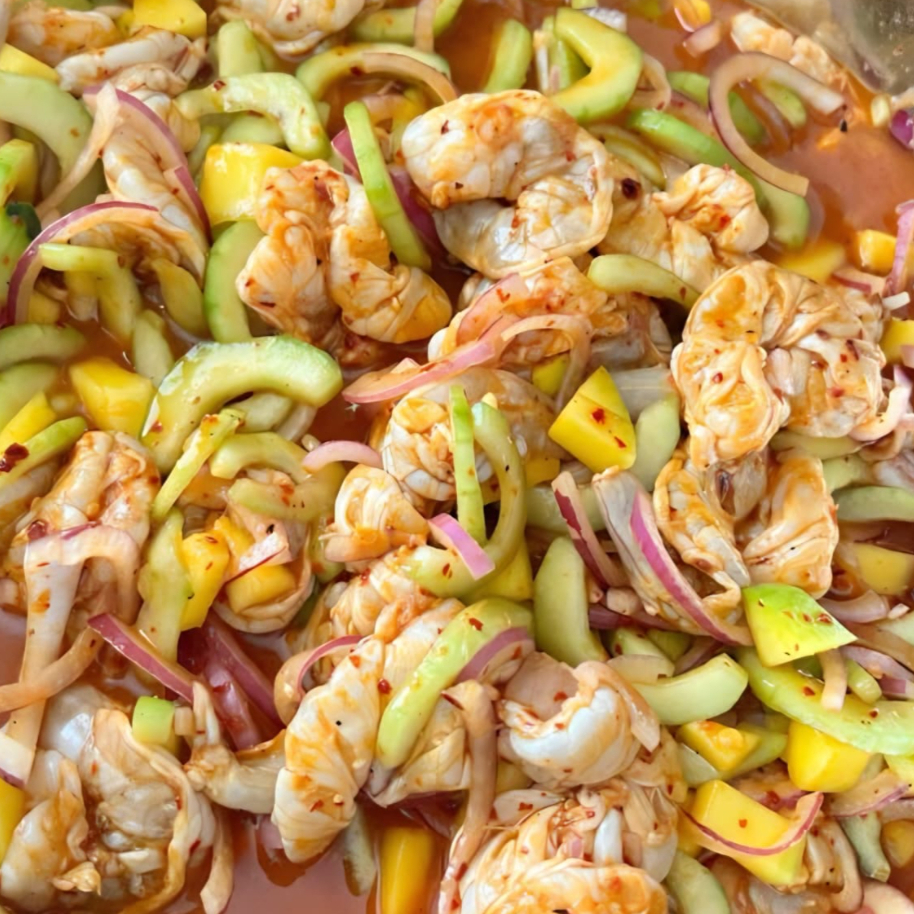 Aguachiles Con Piña