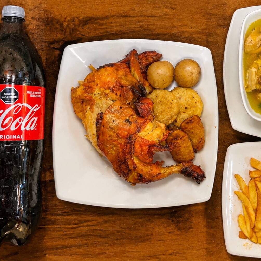Combo Medio Pollo Asado 4 Presas