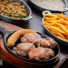 Filé Mignon 400g in natura. Acompanha: Arroz branco, feijão tropeiro, batata frita e banana à milanesa.