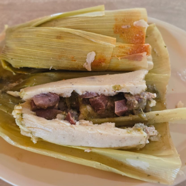 Tamal Lengua