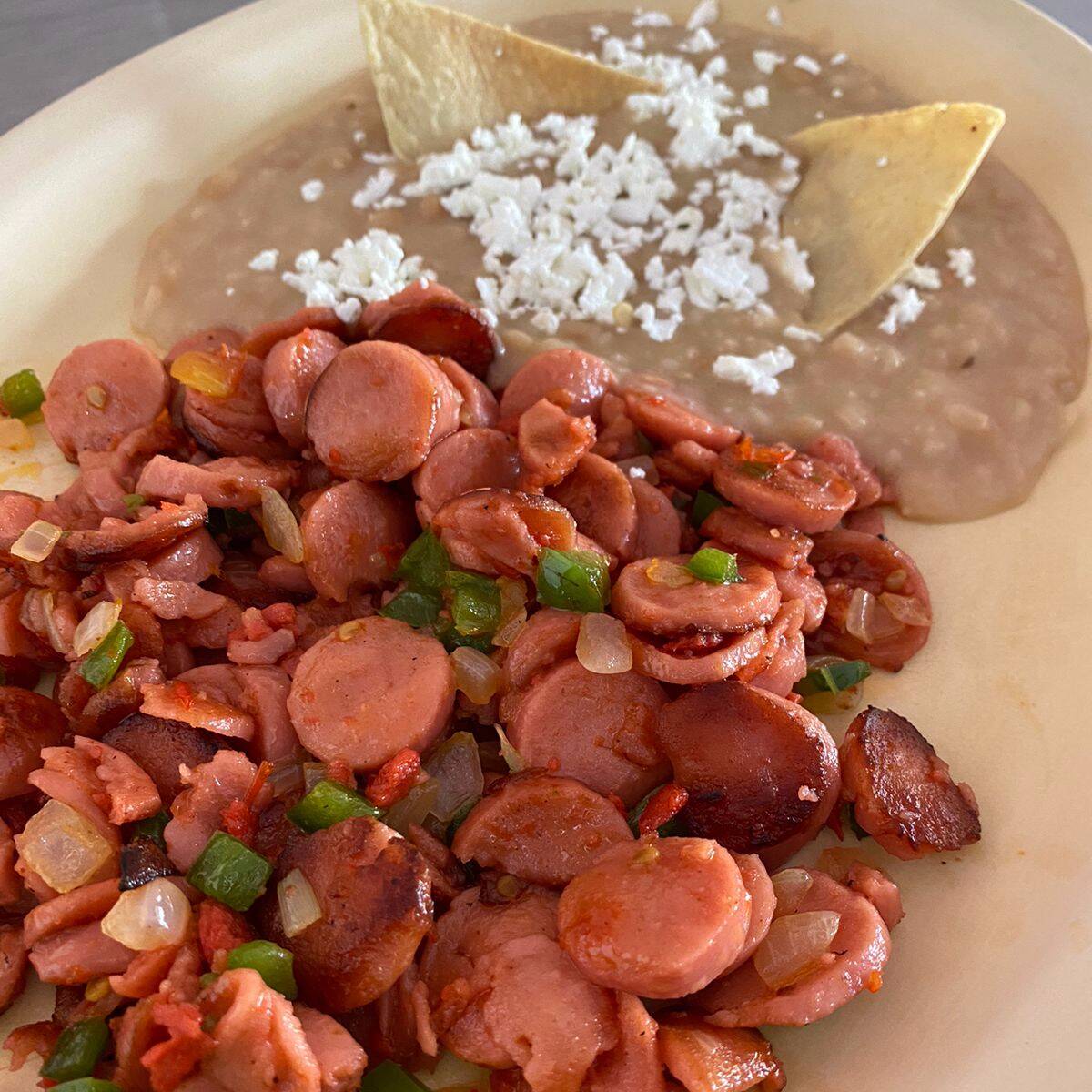 SALCHICHA A LA MEXICANA
