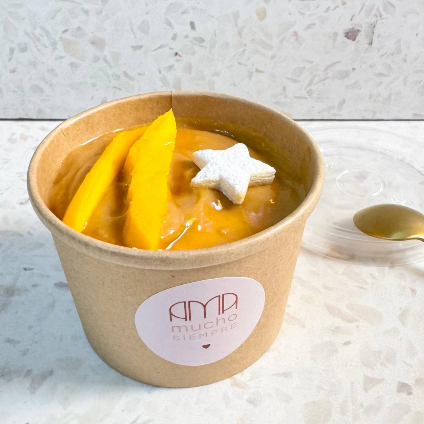 Alfajor Con Manjar y Mango