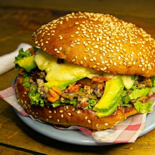 Mega Torta de Asada