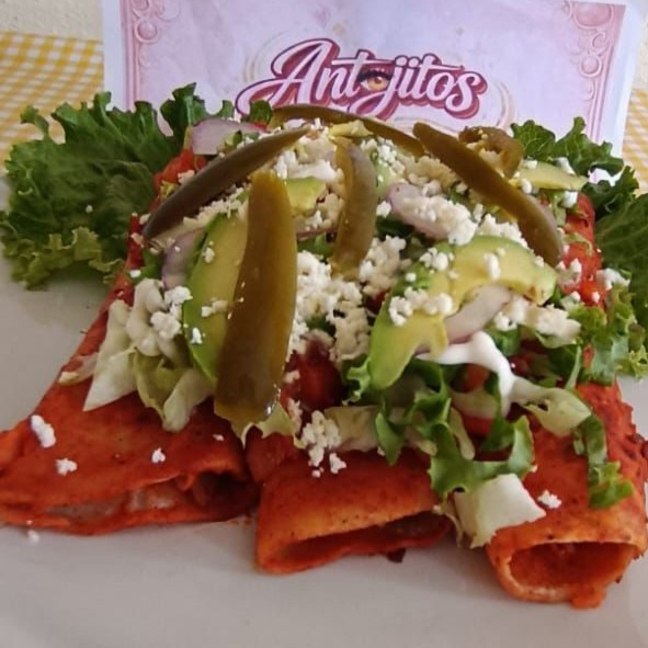 Enchiladas Rojas