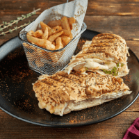 Sándwich de Jamón de Pavo + Papas