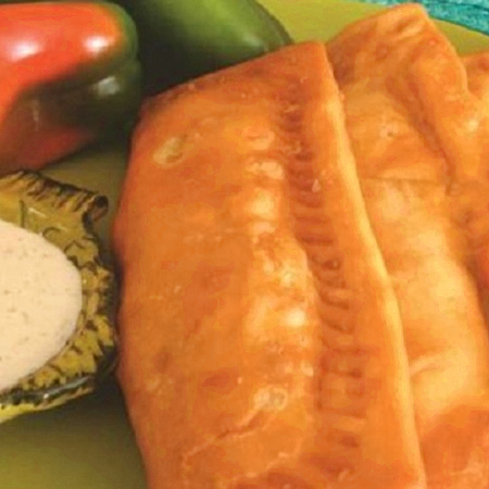 Pastel de Jamón y Queso - Típico