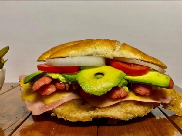 Torta Hawaiana de res