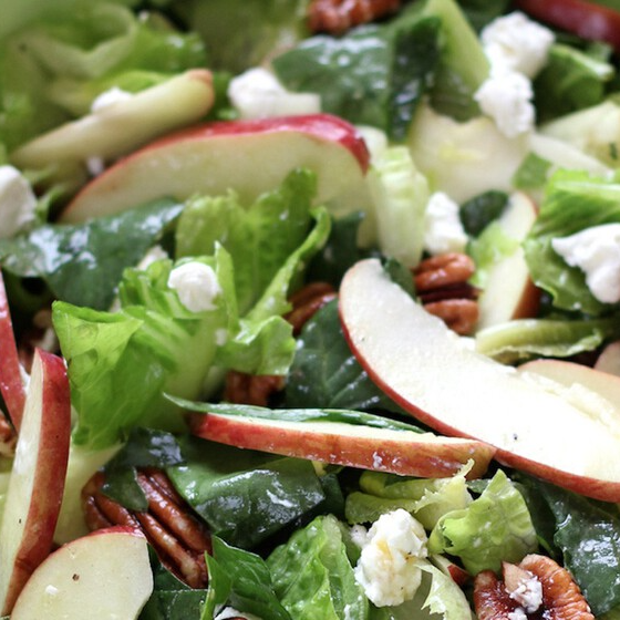 ENSALADA DE MANZANA