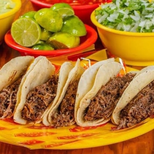Taco de Barbacoa Blando con Queso