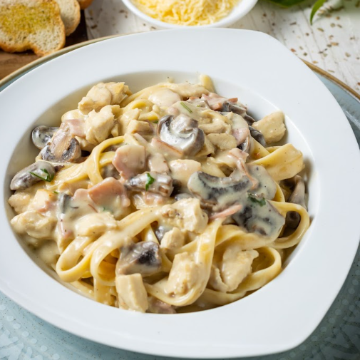 Fetuccine Carbonara