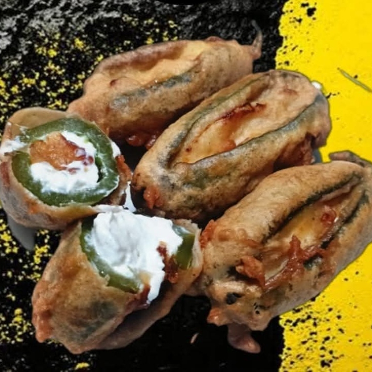 JALAPEÑOS EMPANIZADOS