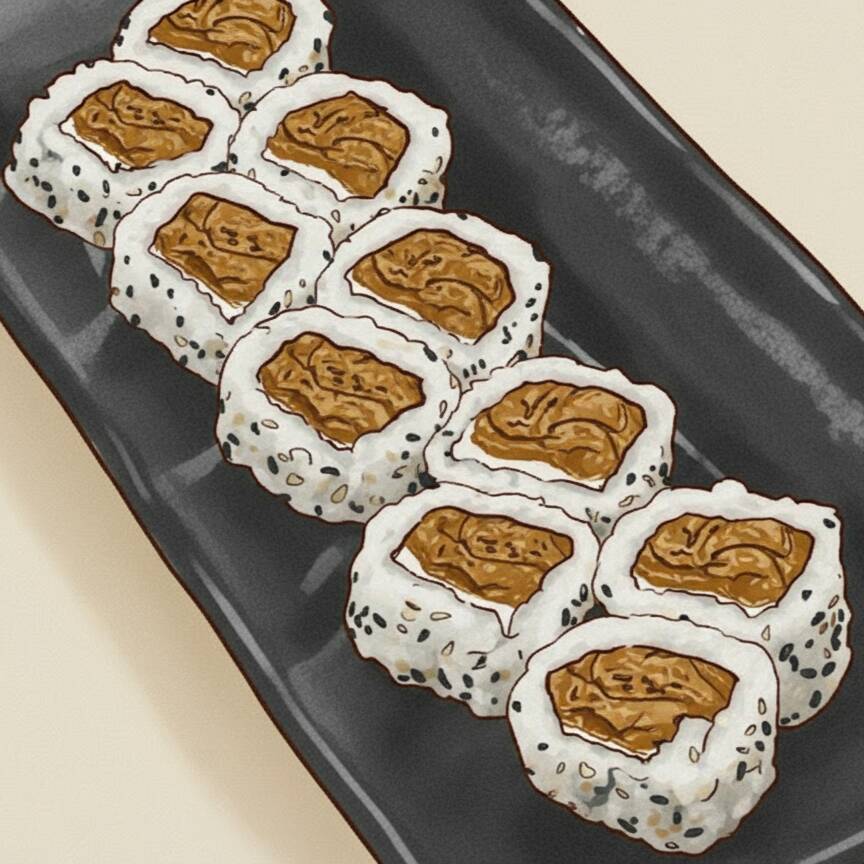 Enrolado com pele de salmão crocante, arroz e molho tarê.