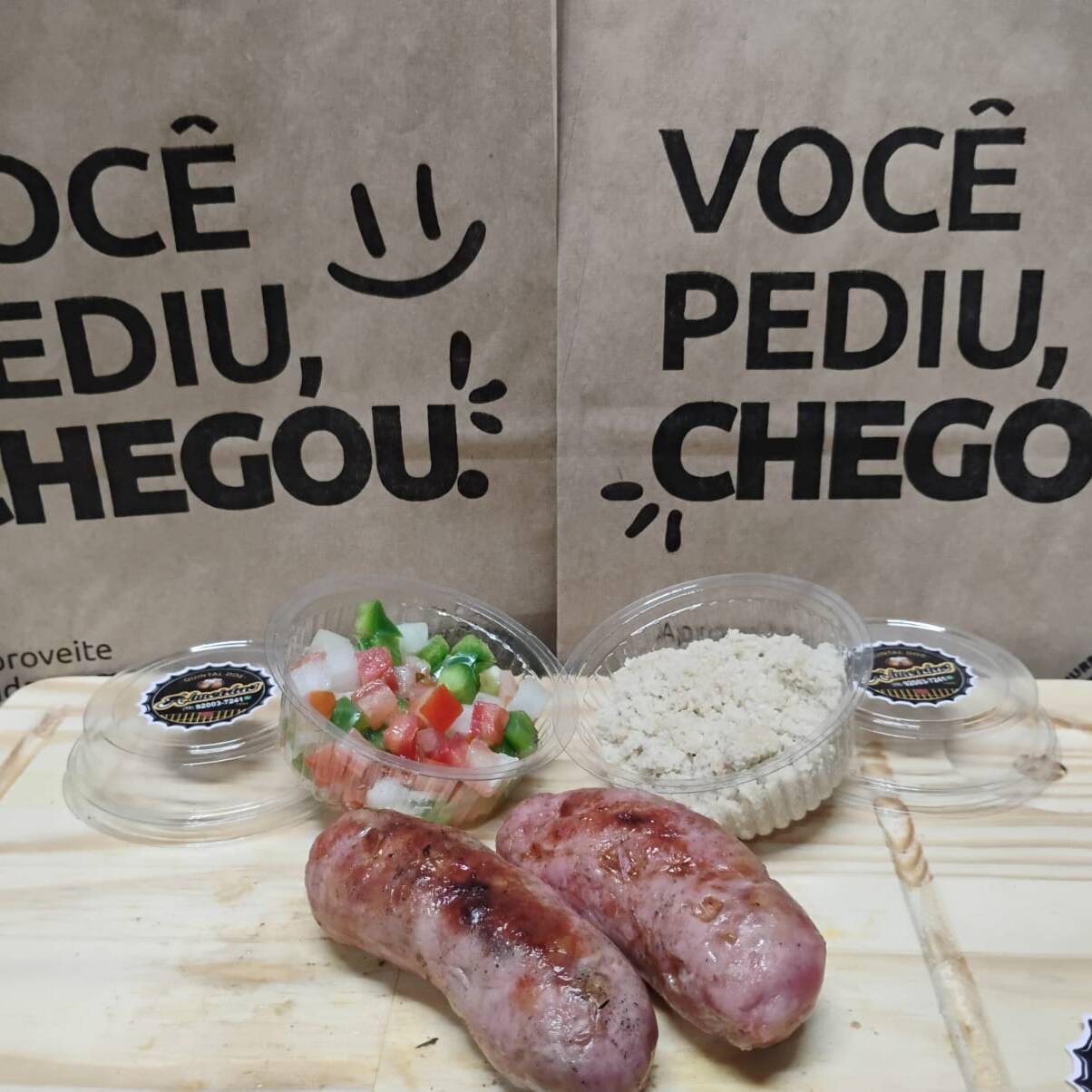 Espeto de Linguiça de qualidade e no ponto perfeito.