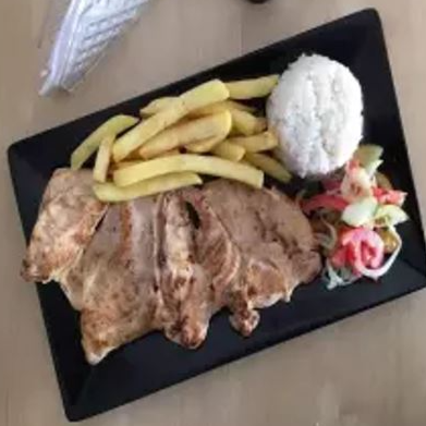 Pechuga a la plancha de 250gr+gaseosa 250ml