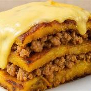 Lasaña de Platano y Carne a la Boloñesa.