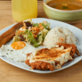 Menú Ejecutivo con Pollo a la Parmigiana