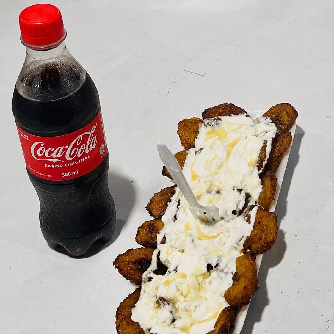 PLATANITOS FRITOS +COCA COLA DE 500ML