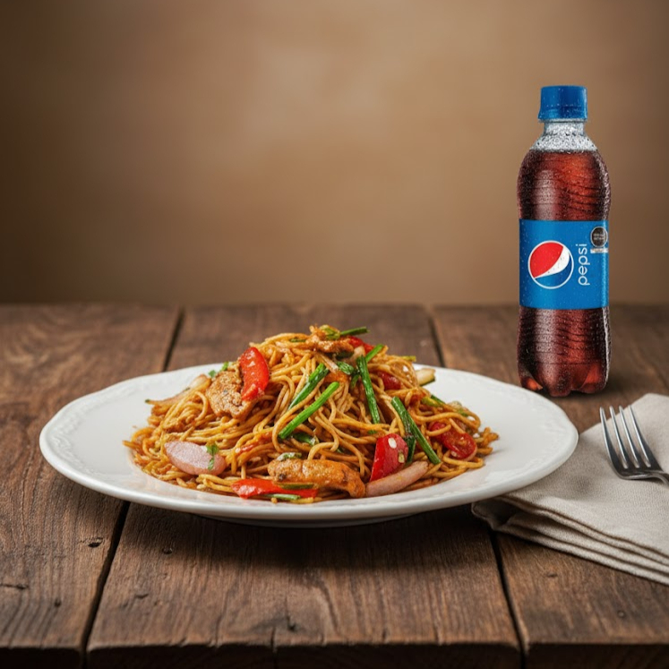 PEPSI 355 Ml + Tallarín Saltado con Pollo