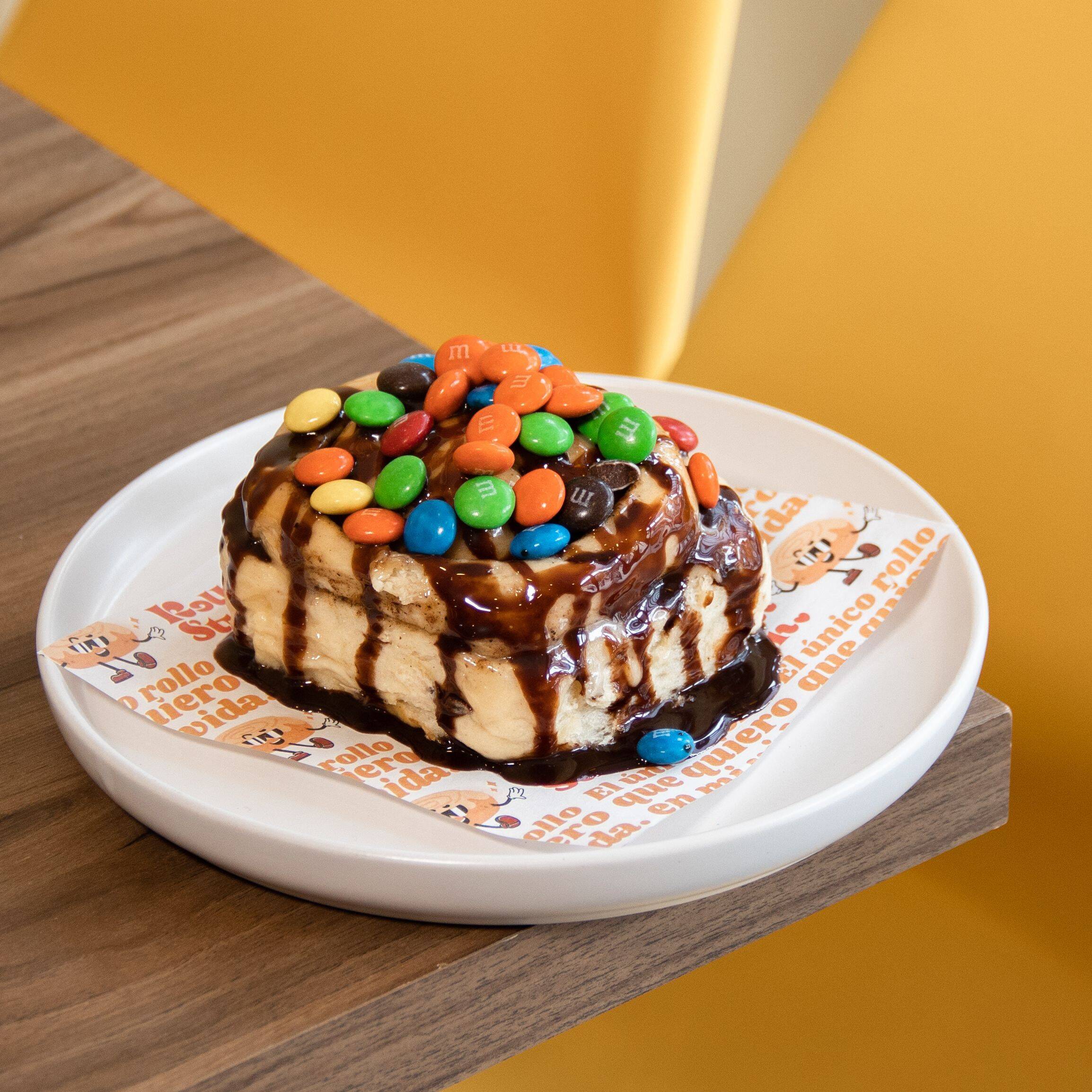 Rol Hershey's con M&M's
