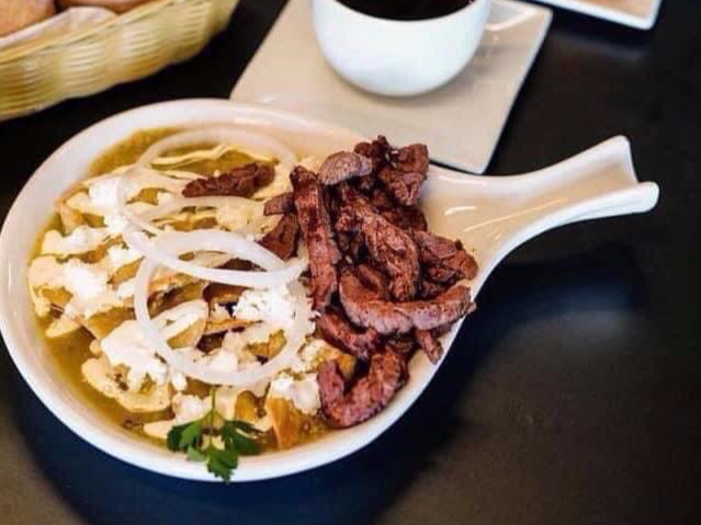 Chilaquiles de totopo