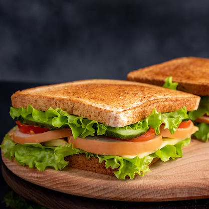 SANDWICH DE CARNES FRIAS