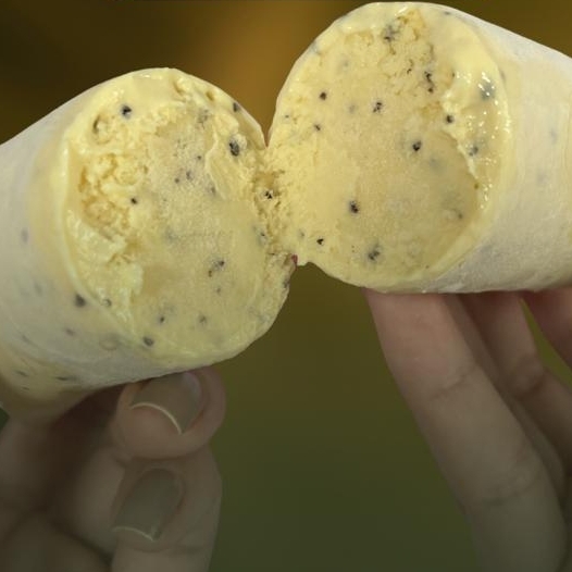 Nosso geladinho é azedinho na medida certa! Refrescante e cremoso! Perfeito para todos os momentos!