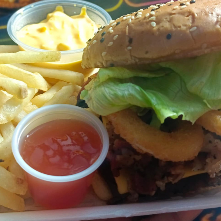 Hamburguesa Contri c/ Papas