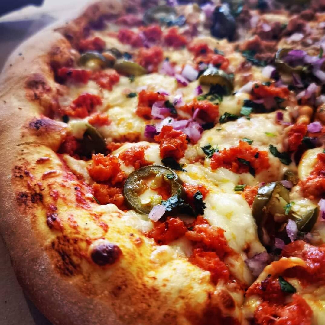 PIZZA MEXICANA GRANDE BASE DE FRIJOL