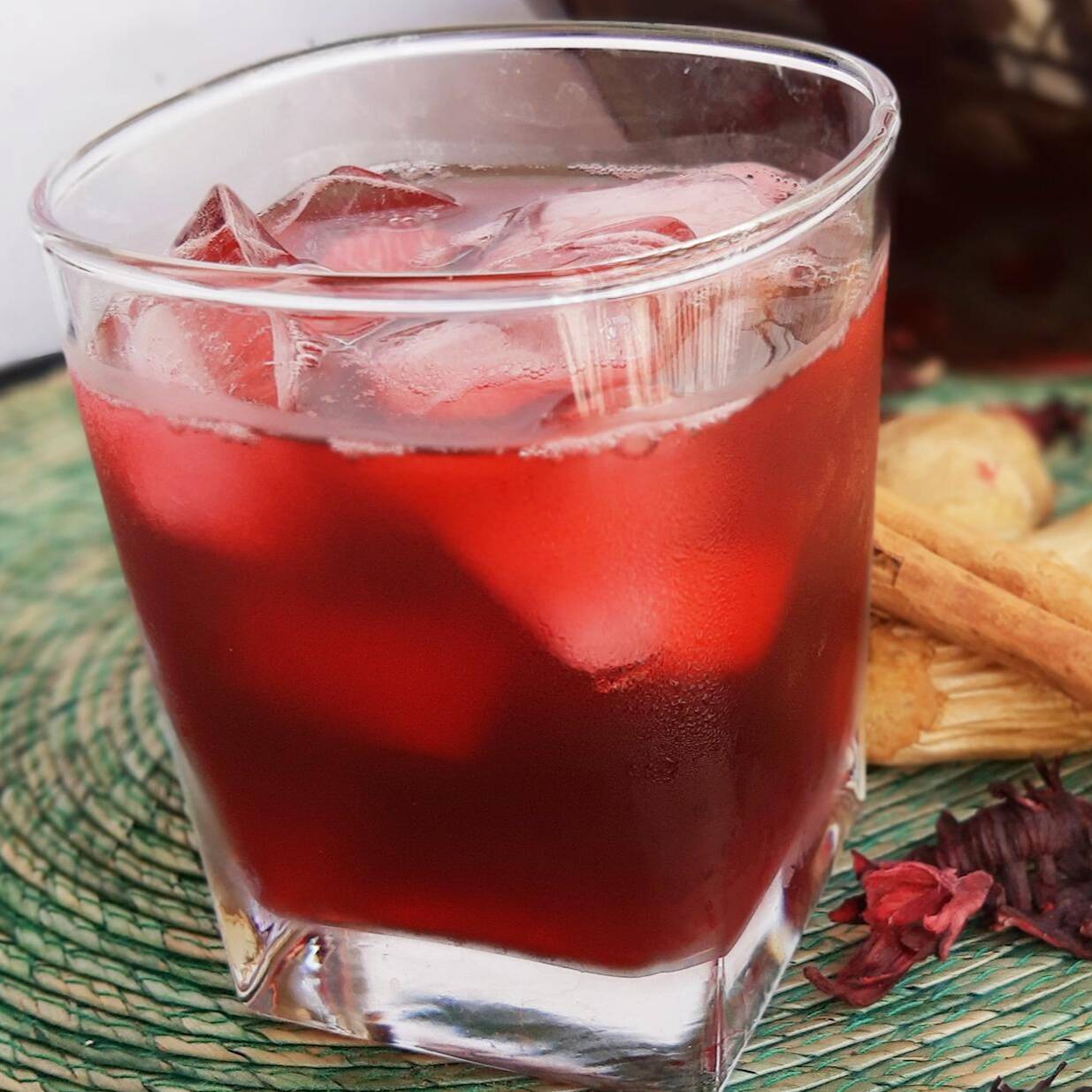 Agua de Jamaica de 1/2 Litro