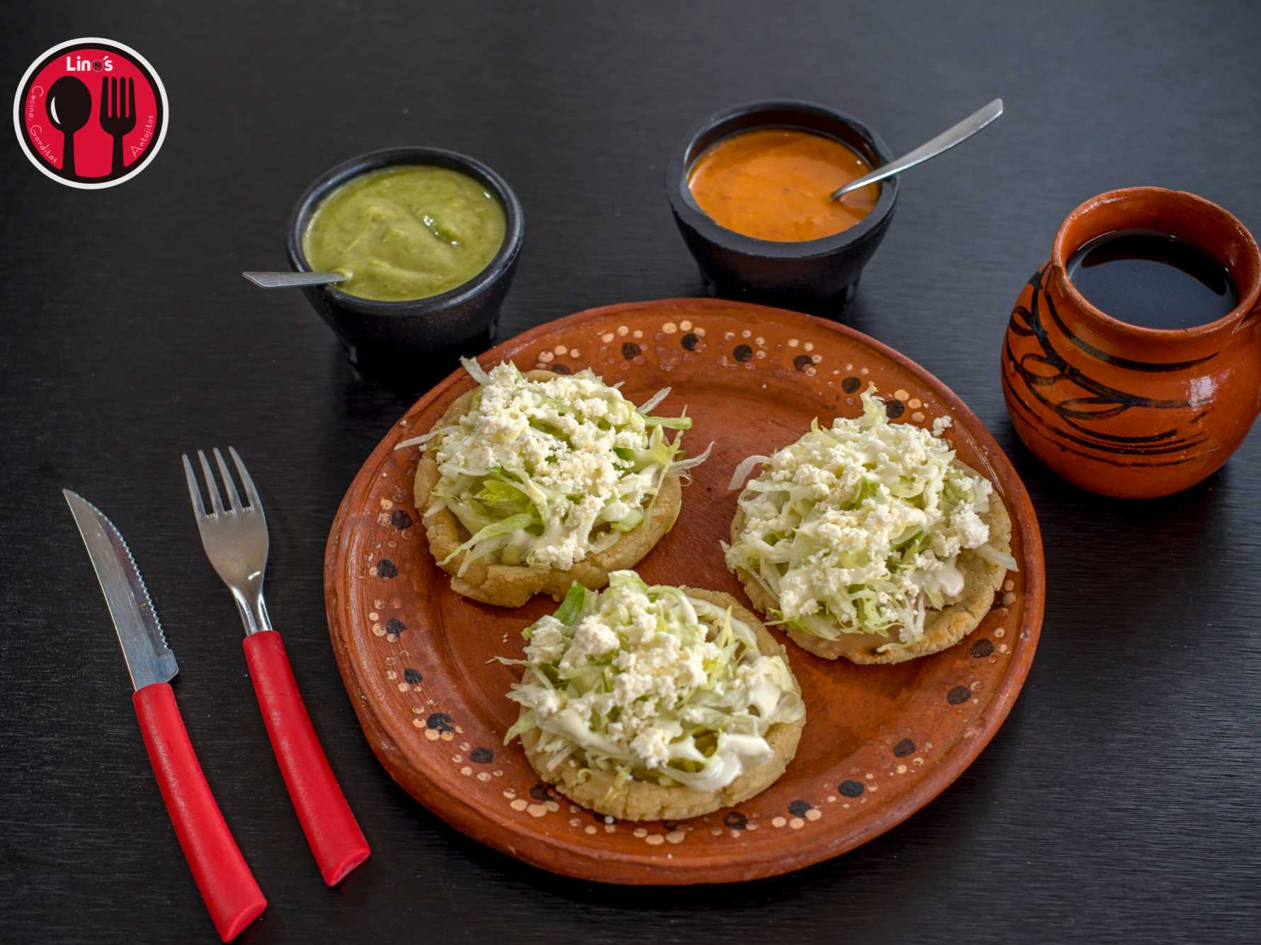 Sopes Queso Oaxaca y Ranchero(3 Pzas)