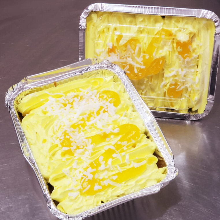 Pastel personal de Piña Colada