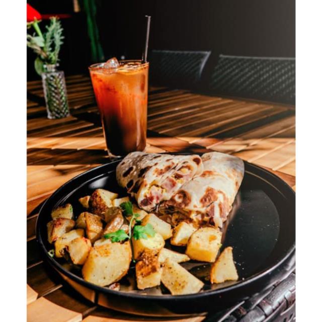 BURRITO DE MACHACA