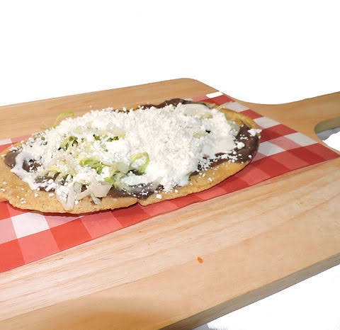 Huarache con Proteína+ Agua Freca del Día