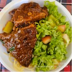 Carne assada de panela 22 reais Serve até 1 pessoa O mais pedido Acompanha: Arroz, feijão, farofa, macarrão e salada.
