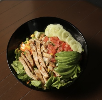 Ensalada ARMADA con Pechuga a la plancha