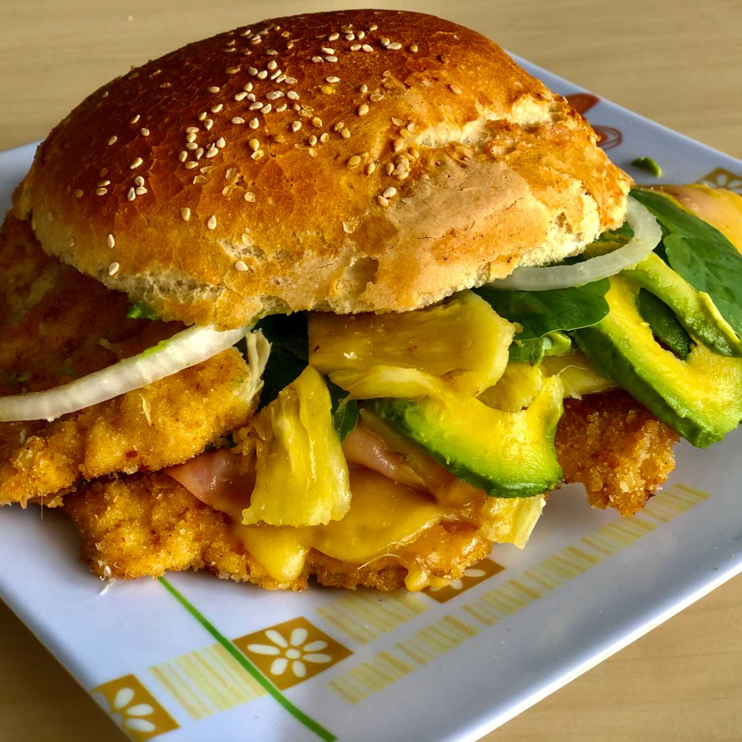 Cemita Hawaiana Especial de Milanesa de Res