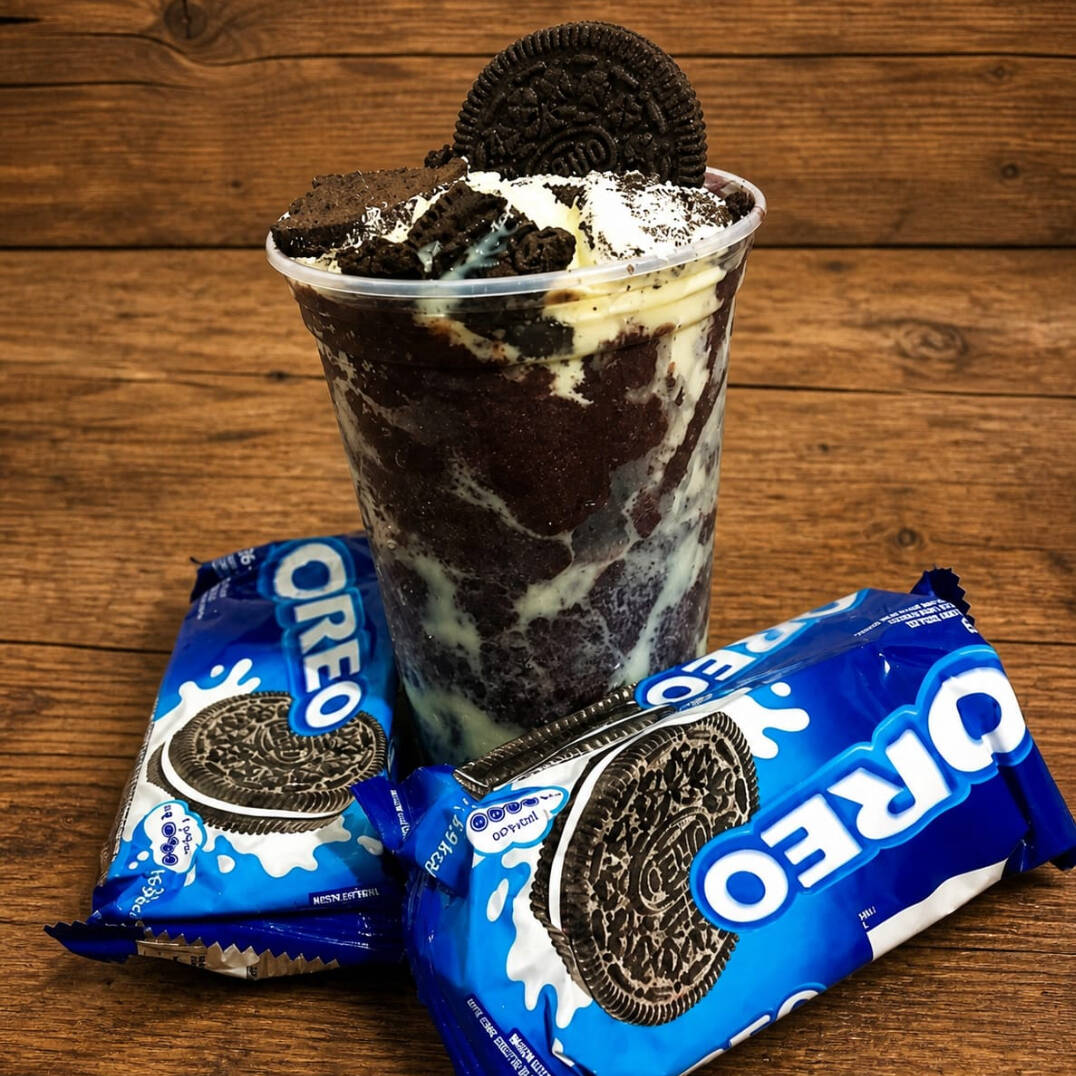 Açaí cremoso + camadas de leite em pó + leite condensado e biscoito oreo