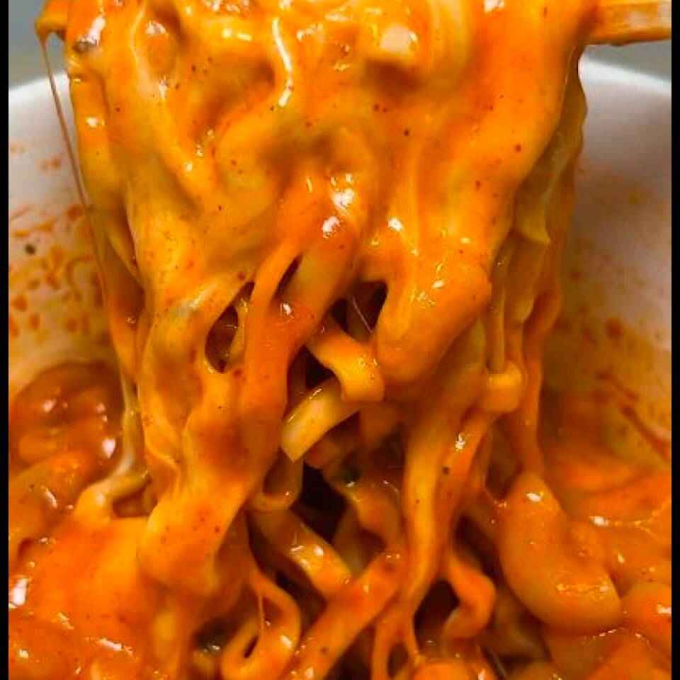 RAMEN BULDAK