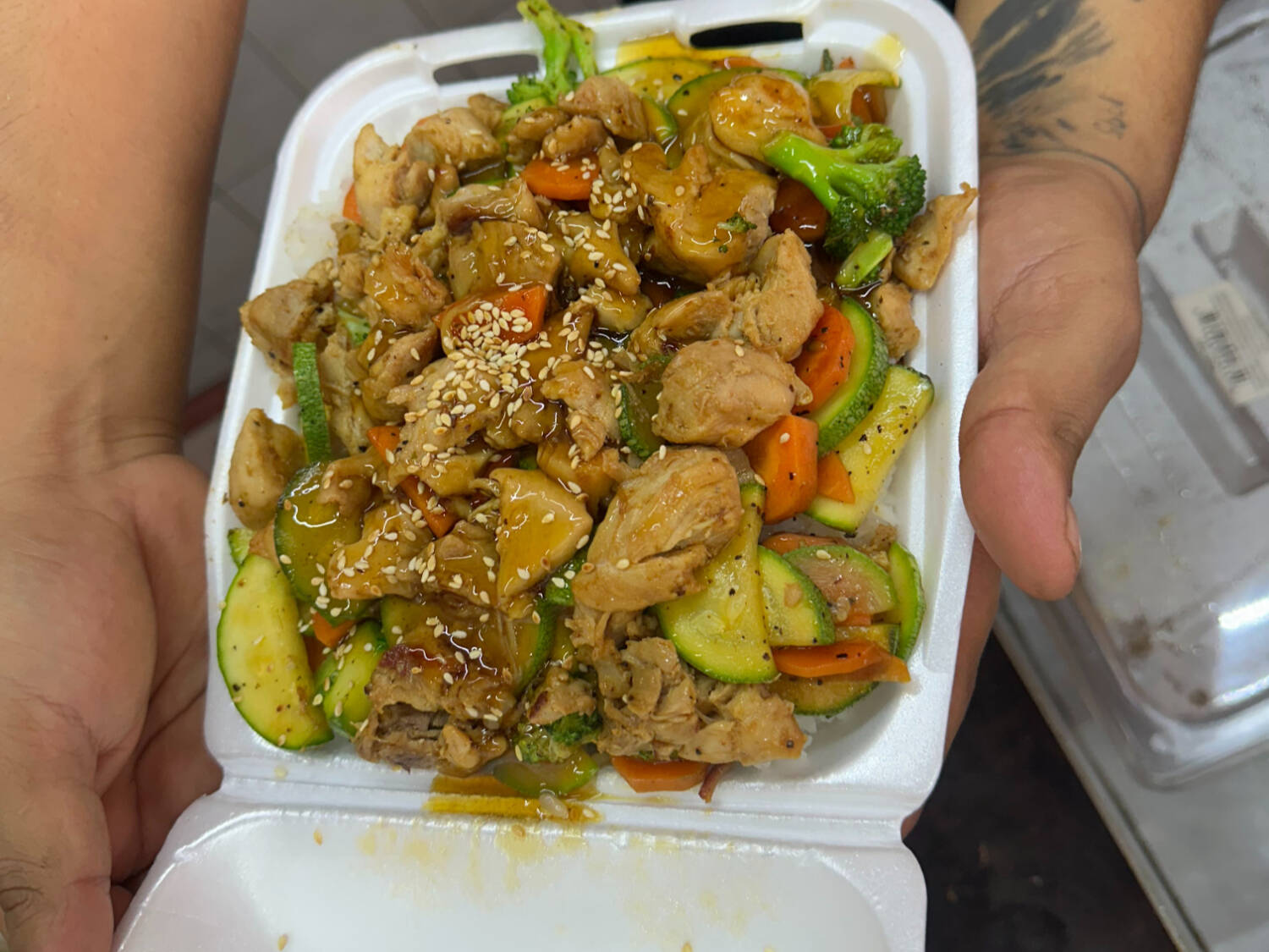 Teriyaki y sushi las villas 2x1