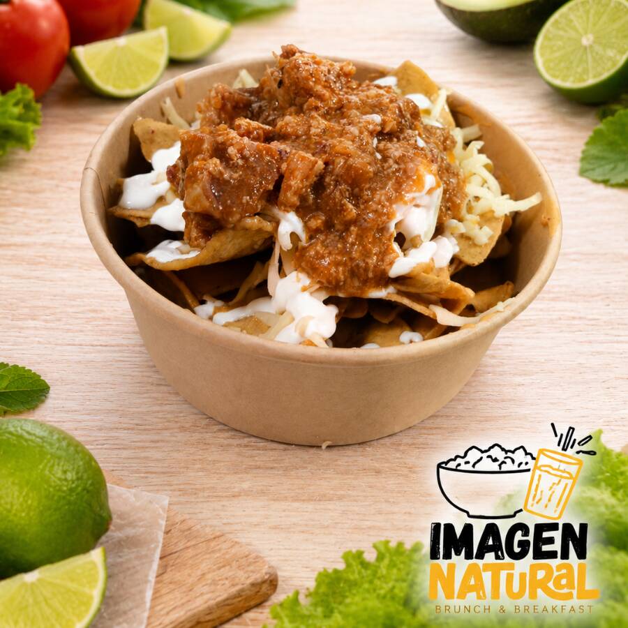 Chilaquiles con Chicharrón Prensado