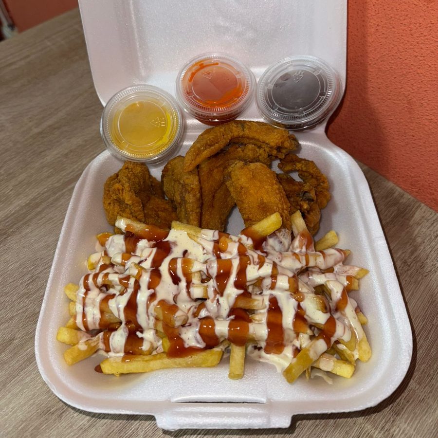 Alas con papas (Orden de 6 alas)