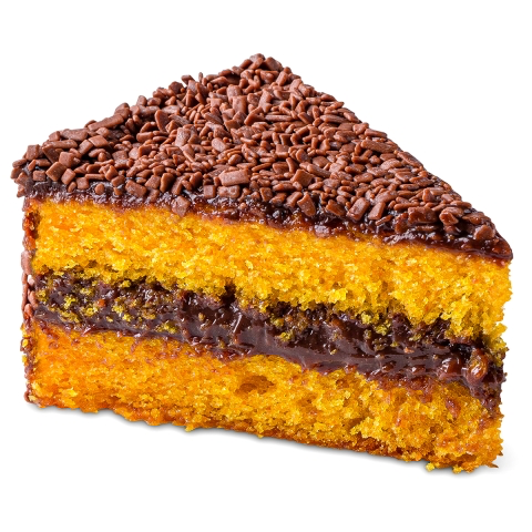 Bolo de Cenoura com muito Brigadeiro. Feito artesanalmente com ingredientes clean label, livres de aditivos, conservantes, açúcares e gorduras transgêneros. A perfeição de bolo. Surreal.