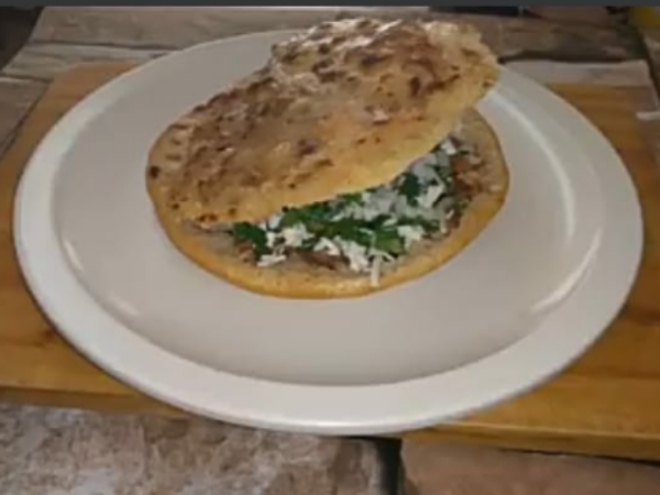 Gordita chicharrón prensado ( morusa)