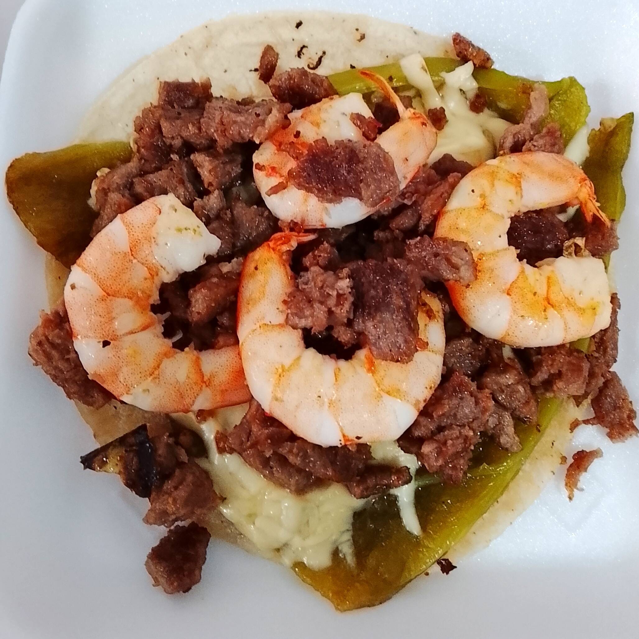 Taco Chilaca camaron- asada con queso