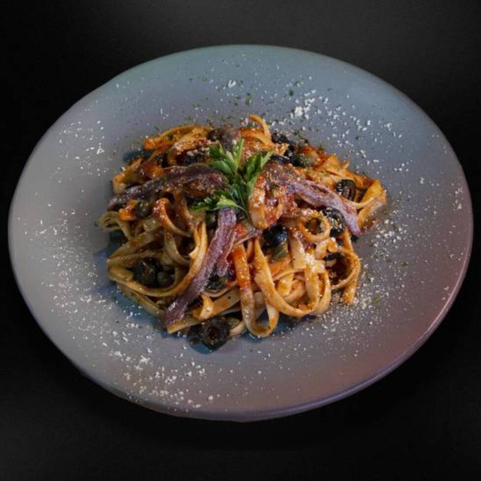 Pasta Alla Putanesca