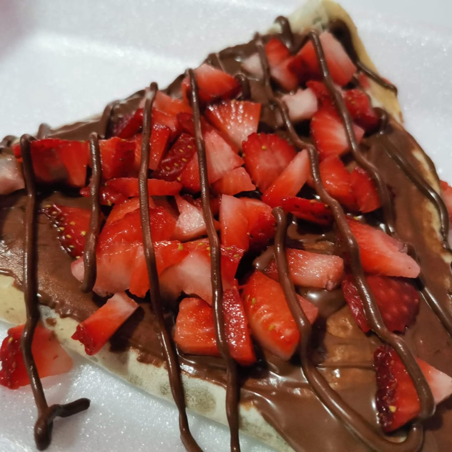 Creppa de Fresa y NUTELLA