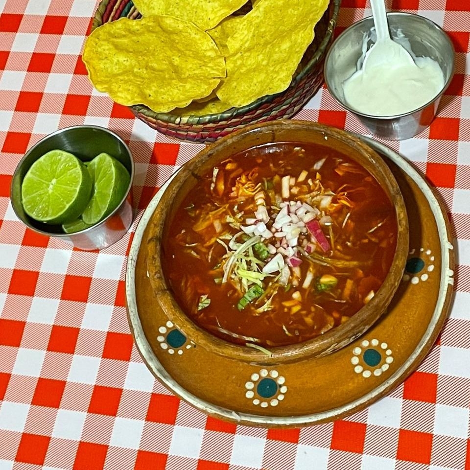Pozole Mixto